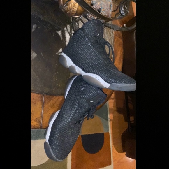 10.5 Jordan Cookies ‘n Cream Futures - Picture 2 of 4